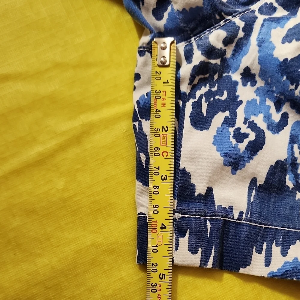 Lilly Pulitzer Navy and White Women's Bermudas - Picture 6 of 6